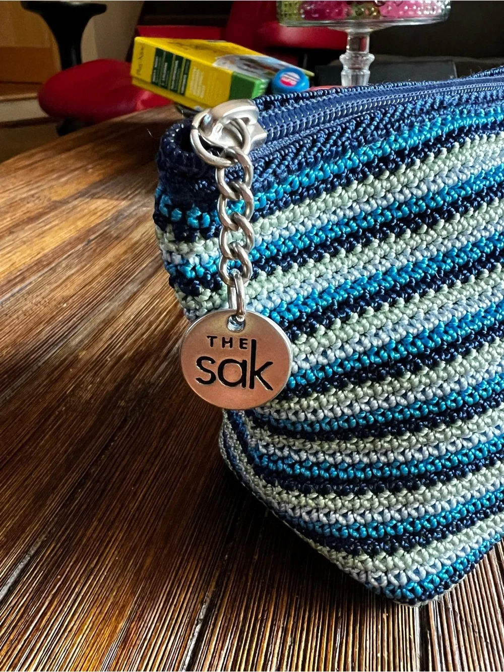 Sak essential cosmetic bag